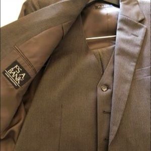 Jos. A. Bank Men’s brown pinstriped 3-piece suit